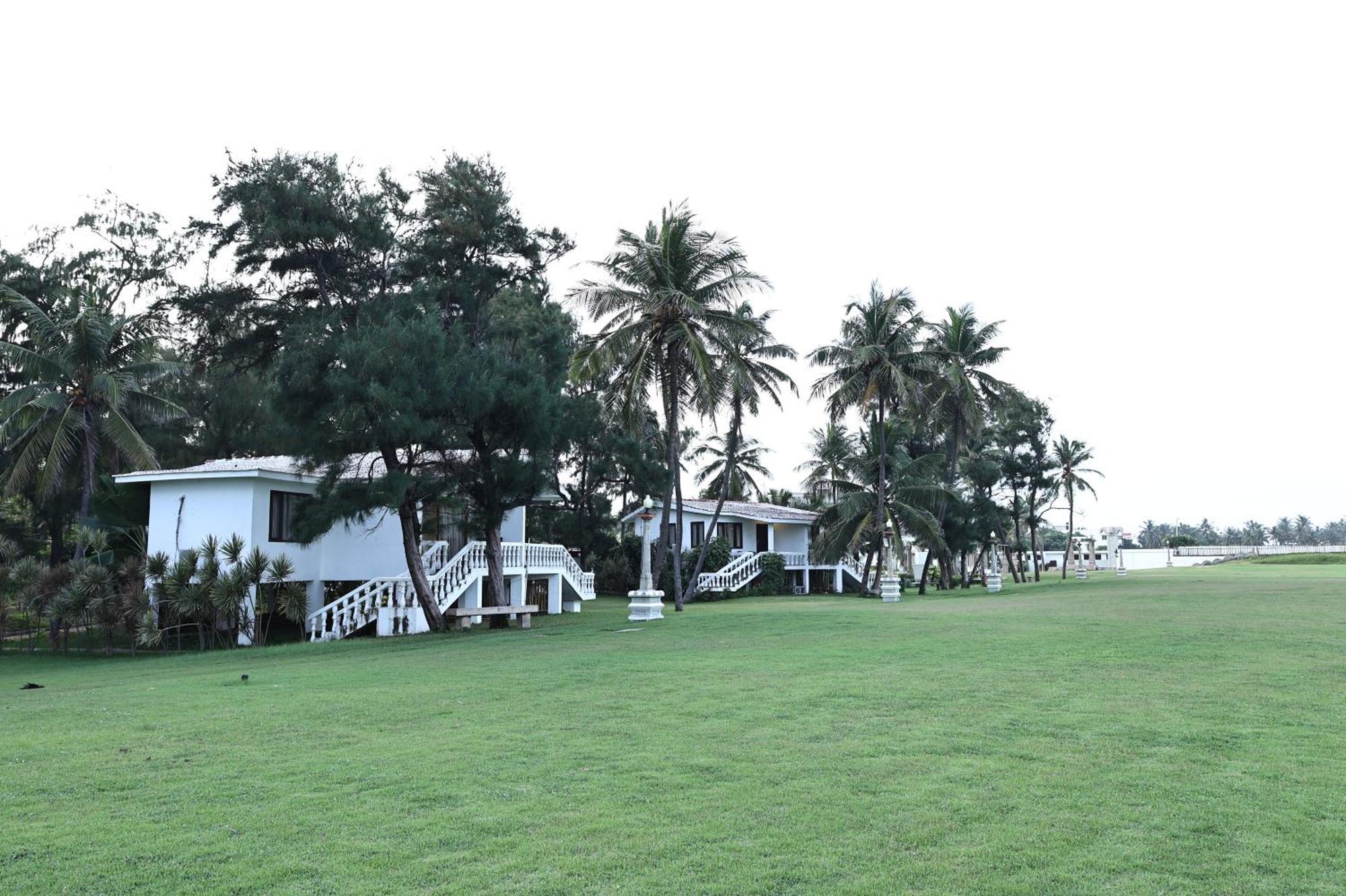 Vgp Golden Beach Resort Chennai Exterior photo