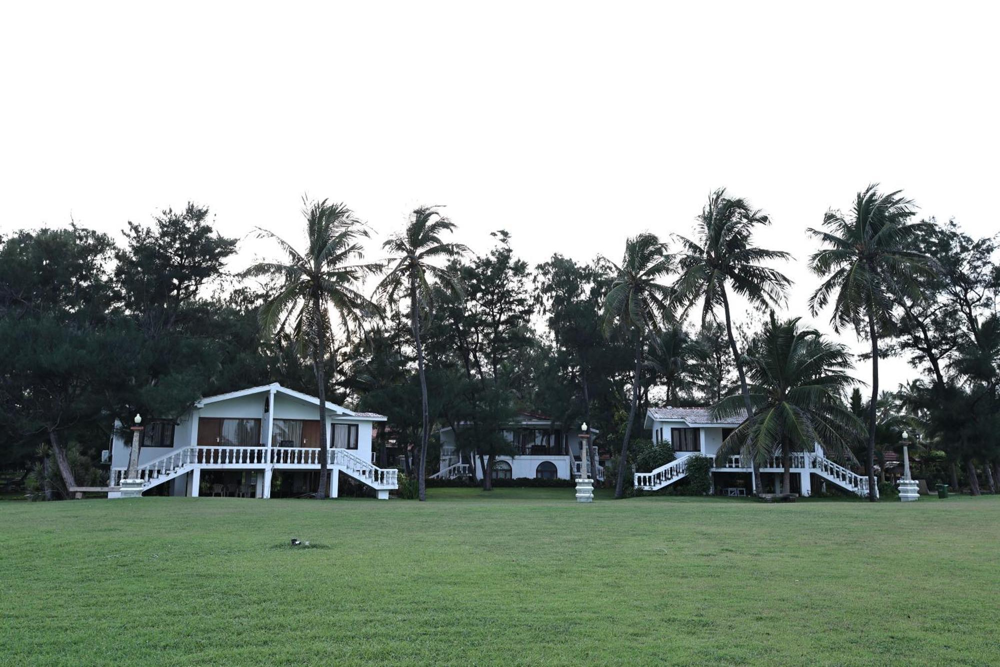 Vgp Golden Beach Resort Chennai Exterior photo