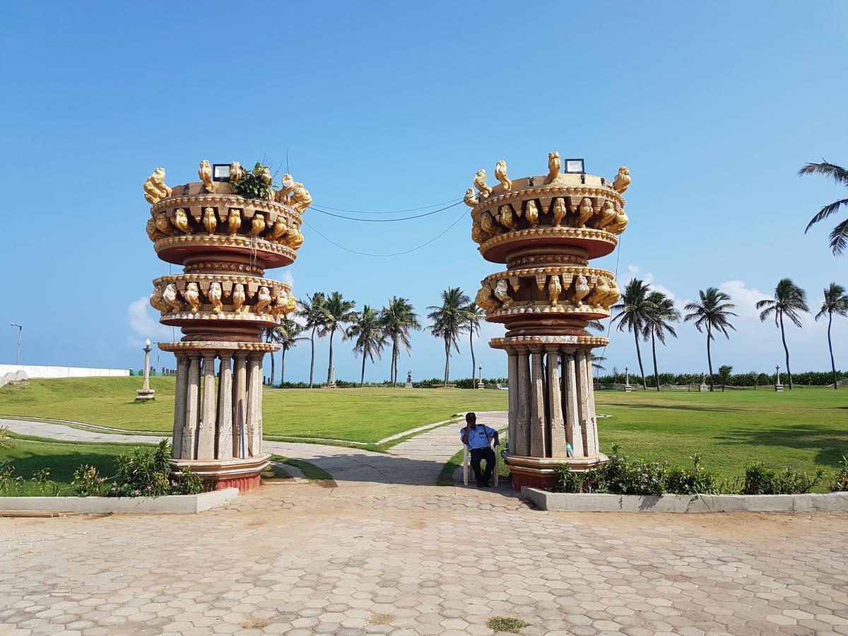 Vgp Golden Beach Resort Chennai Exterior photo